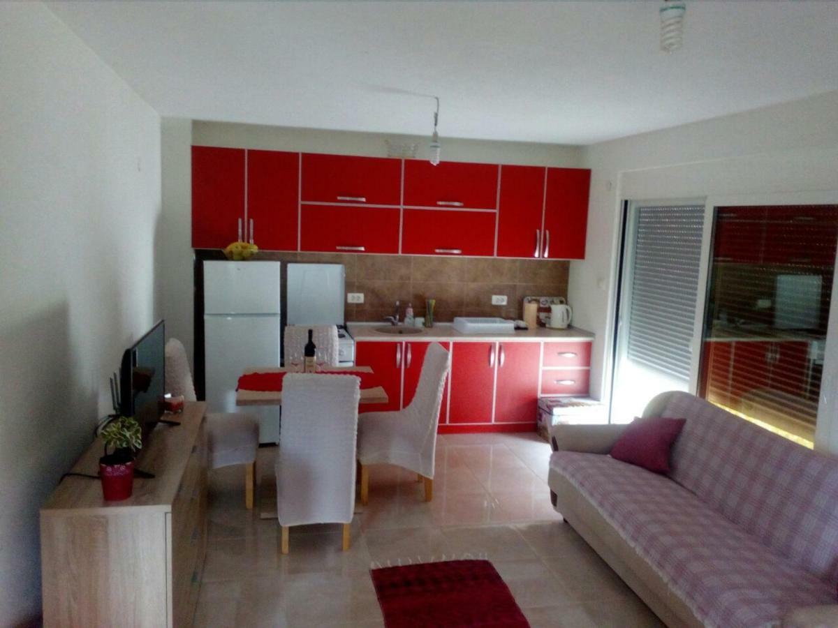 Apartman Strahinja Tivat Exterior foto